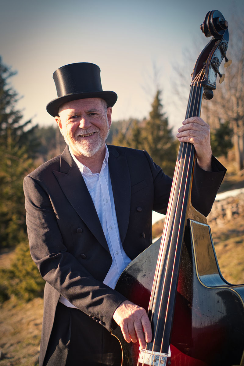 Thomas Klauer – Basist Thomas Klauer - Basist